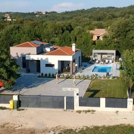 Aida Vila Labin (Istria)